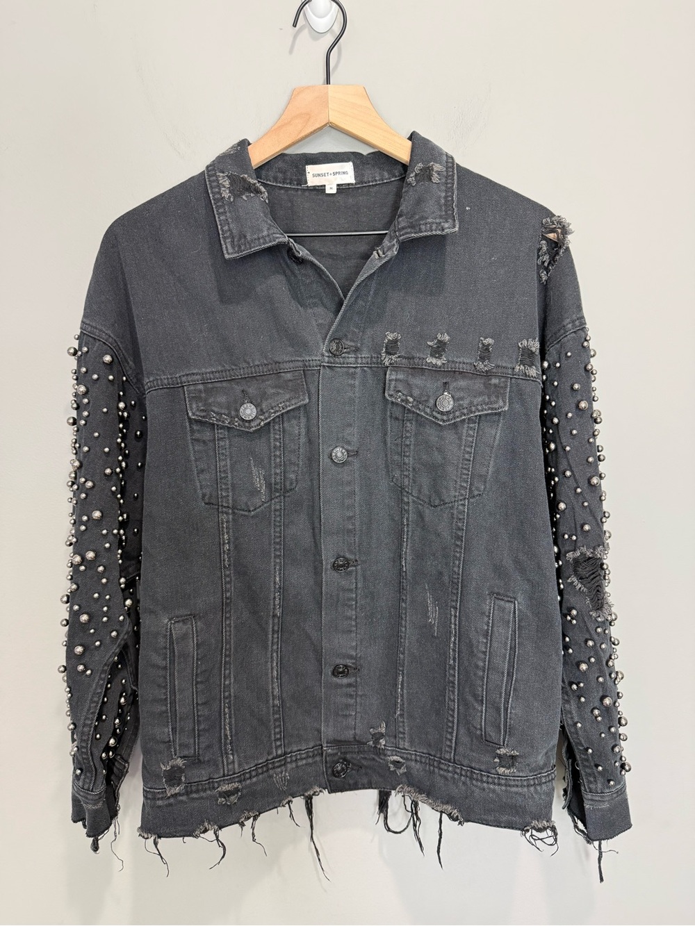 Sunset + Spring Studded Pearl Distressed Denim Jacket Black M Oversized